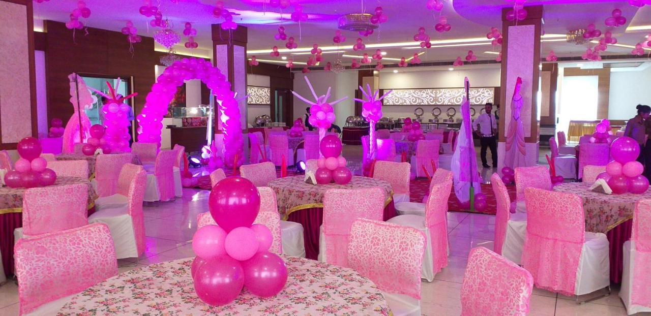Grand Hotel Nawanshahr Nawāshahr Buitenkant foto
